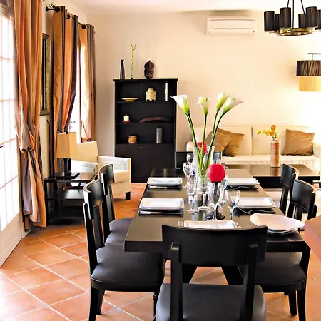 Lagrange Carre Beauchene 3*