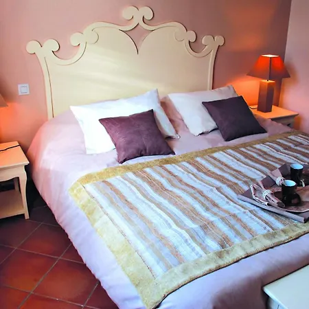 Lagrange Carre Beauchene 3*