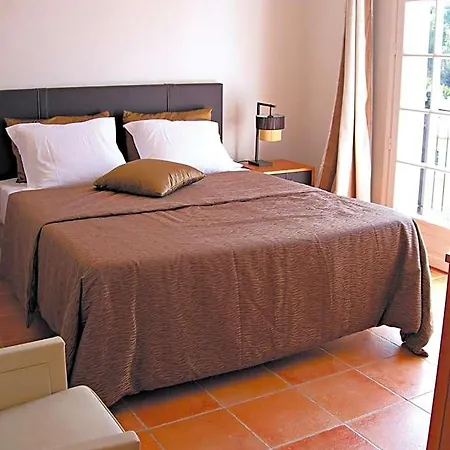 Residence Lagrange Vacances Villas Le Carre Beauchene 假日公园 3*